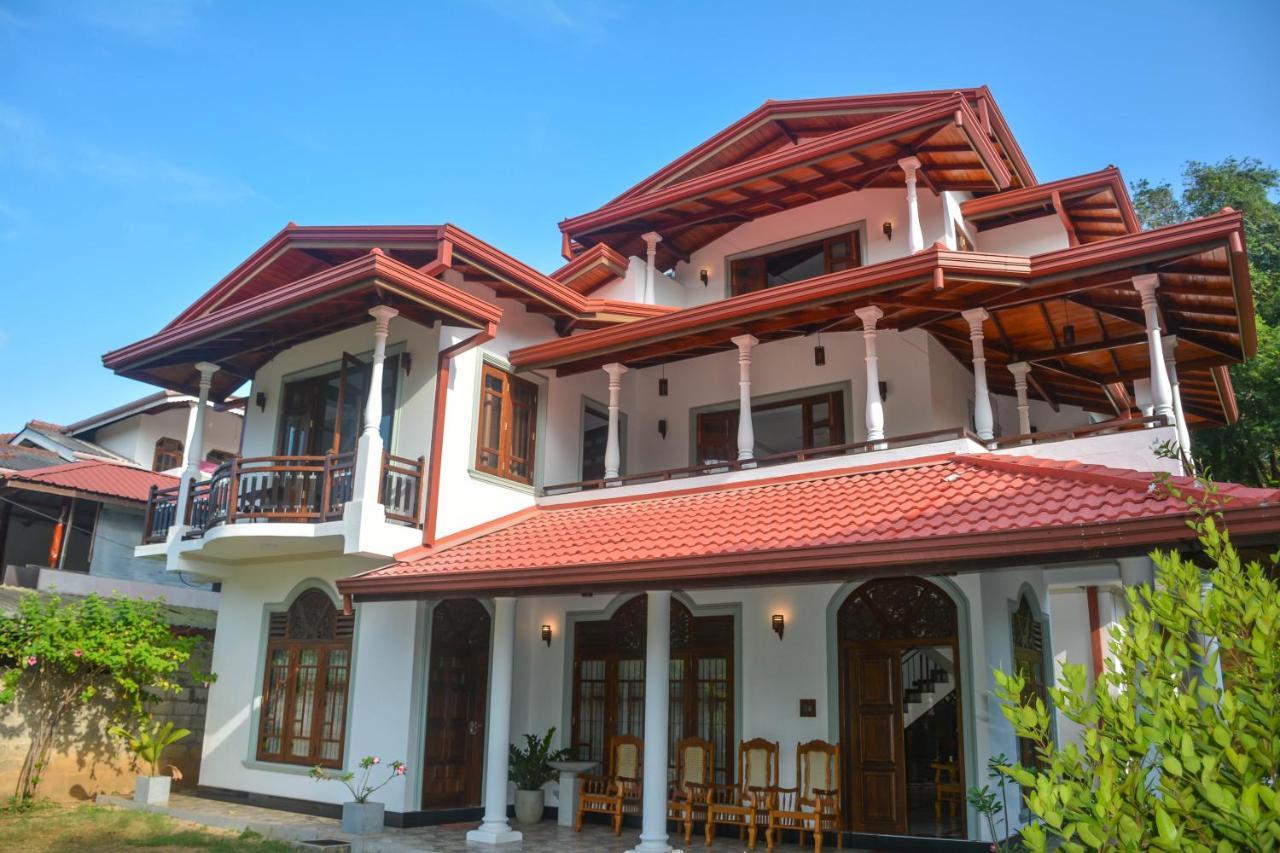 Janu Homestay Tangalle Exterior photo