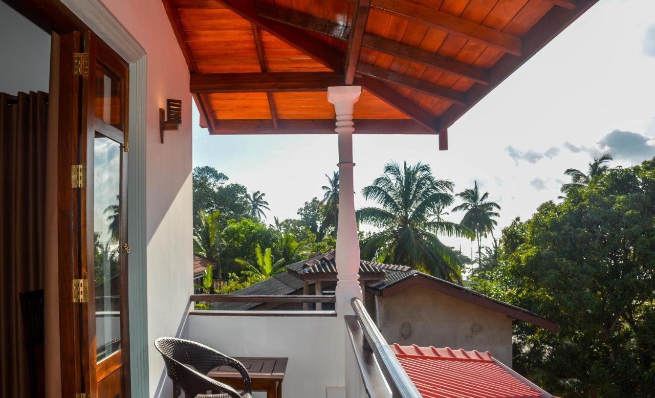 Janu Homestay Tangalle Exterior photo