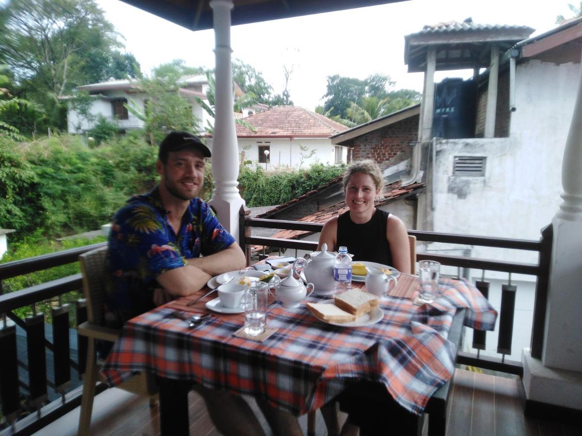 Janu Homestay Tangalle Exterior photo